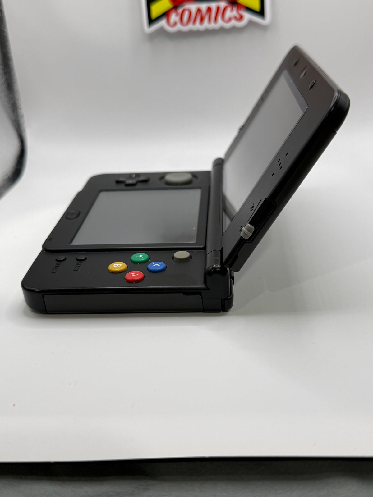 Nintendo “New “ 3DS Region-Free Console w/ 32GB SD Card *Black*