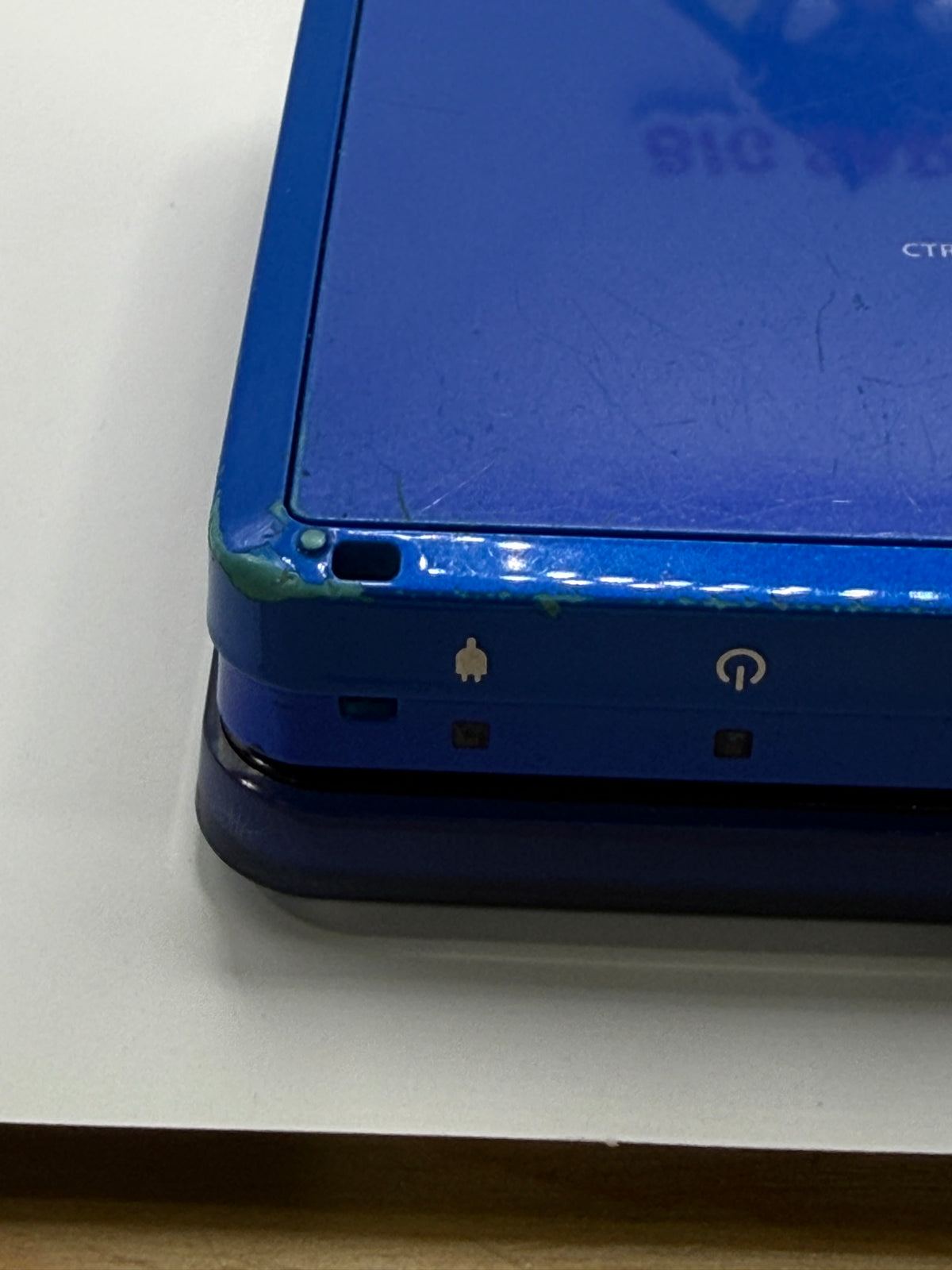 Nintendo 3DS Region free Console -Cobalt Blue-Complete In The Box 32gb Card