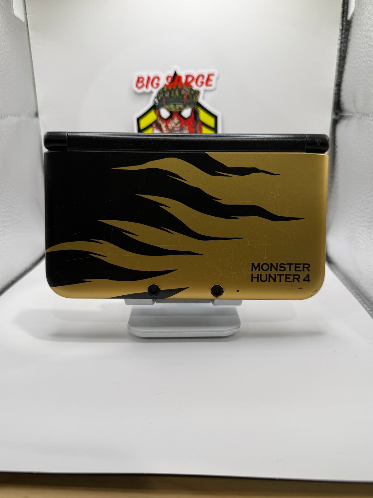 Limited Edition Nintendo 3DS LL Monster Hunter 4 Rajang Gold Console-32gb