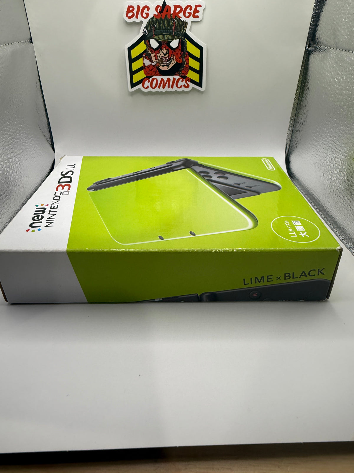 Nintendo “New” 3DS LL Lime Green and Black - Region Unlocked