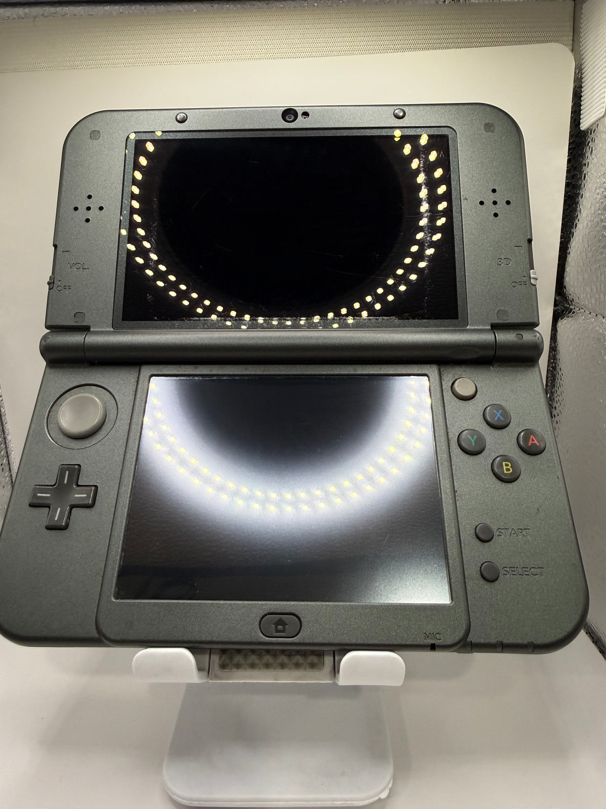Nintendo NEW 3DS LL Metallic Black Console Japan Region-Free CIB 128GB SD + Case