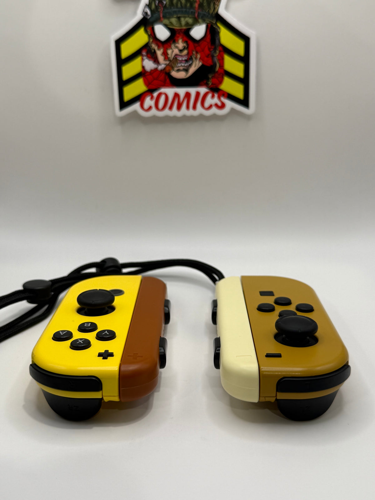 OEM Pokémon: Let’s Go, Eevee! & Let’s Go, Pikachu! Nintendo Switch Joy-Con Set